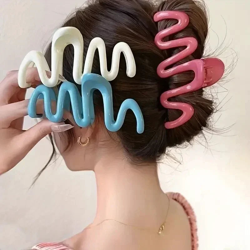 Colorful Wave Hair Claw Clips Women Korean Plastic Shark Hair Clip Geometry High Ponytail Barrette Hairpin Girl Hair Accessories - NTKSTORE