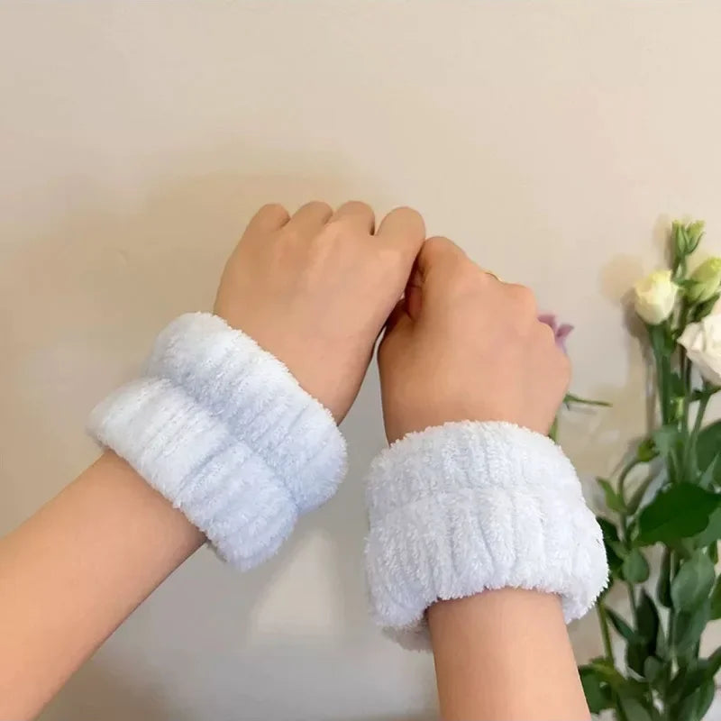 2Pcs Wristband for Yoga Washing Face Soft Flannel Wrist Strap Reusable Makeup Towel Wrist Velvet Towel Girls Elastic Face Wash - NTKSTORE
